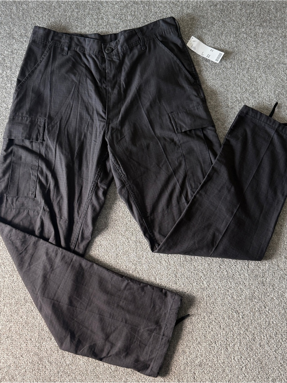 NWT Urban Outfitters Adjustable Men's Black Utility Cargo Pants Size Medium